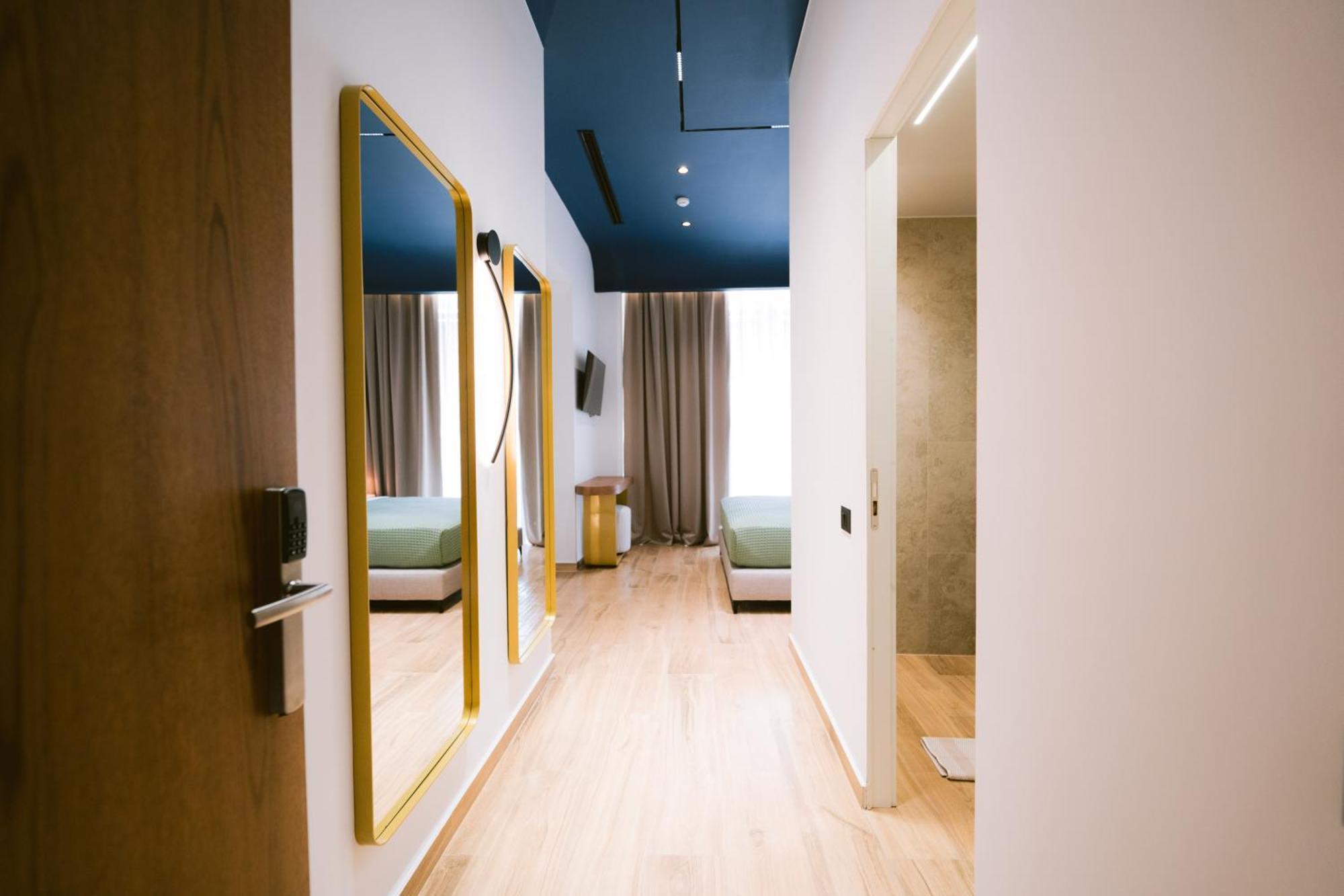 Noemie Hotel Himare Bagian luar foto
