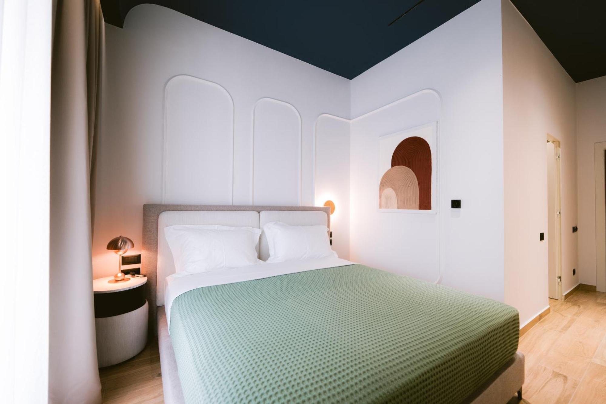 Noemie Hotel Himare Bagian luar foto
