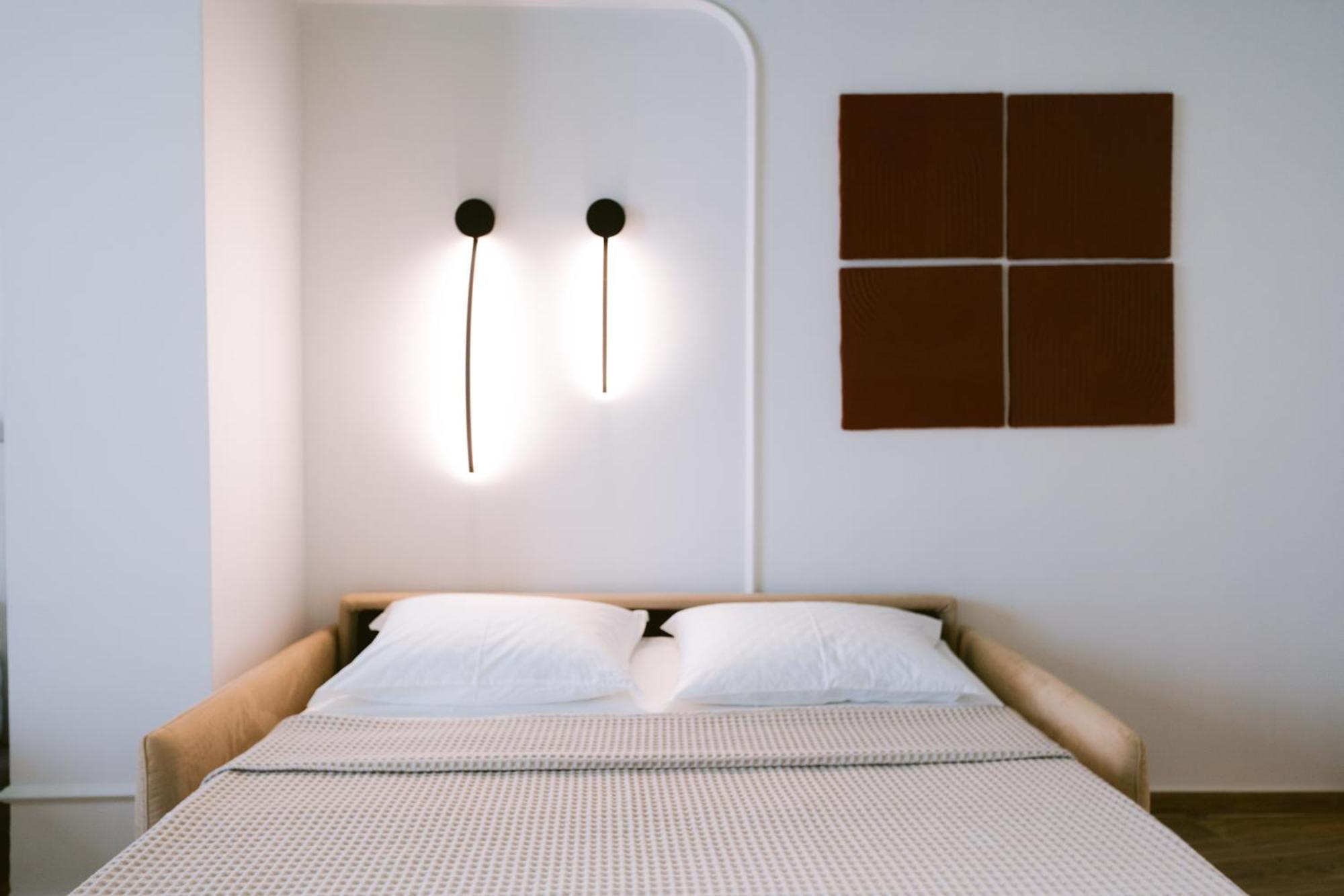 Noemie Hotel Himare Bagian luar foto